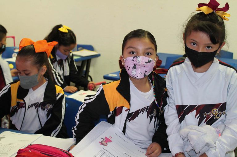 niñas primaria 3